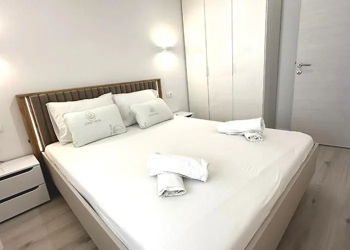 Cozy Manuela In With Sea View